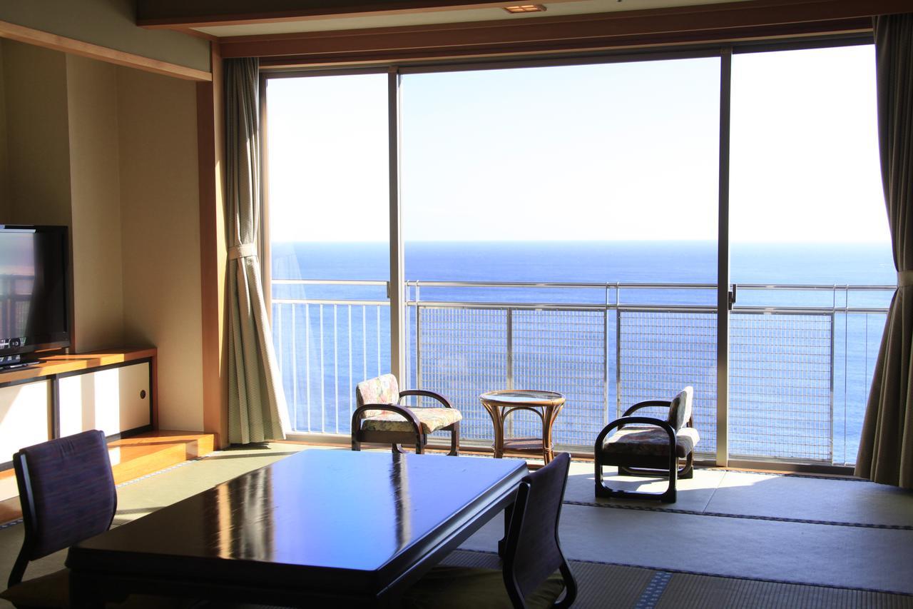 Kkr Hotel Atami Atami  Exterior photo