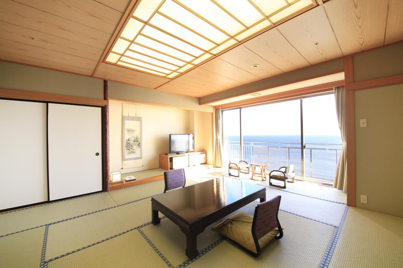 Kkr Hotel Atami Atami  Exterior photo